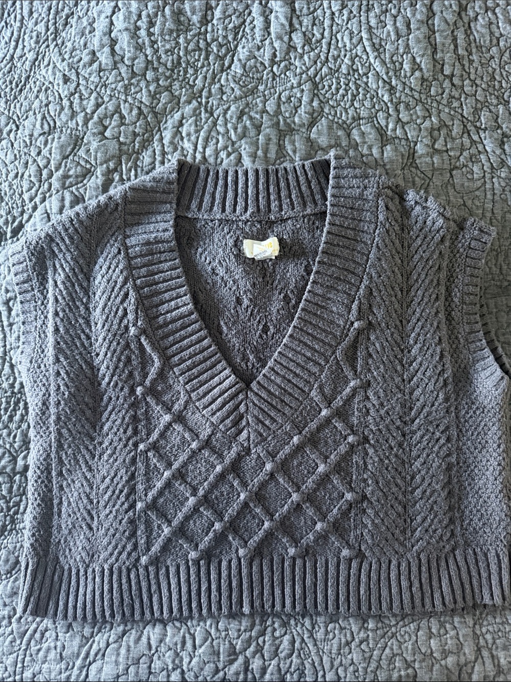 Maeve Willa Cropped Cable Knit Sweater Vest